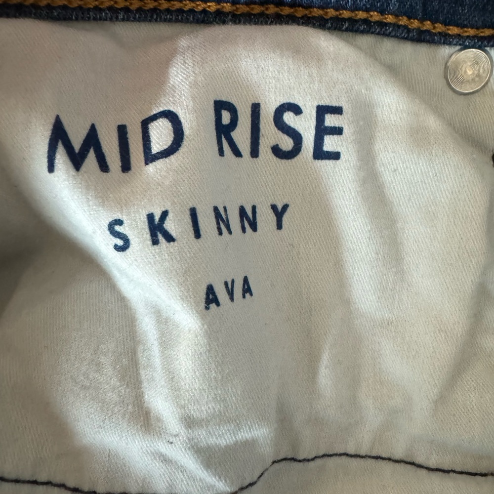 Lucky Brand π Ava Mid Rise Distressed Skinny Size 4 - Picture 12 of 15